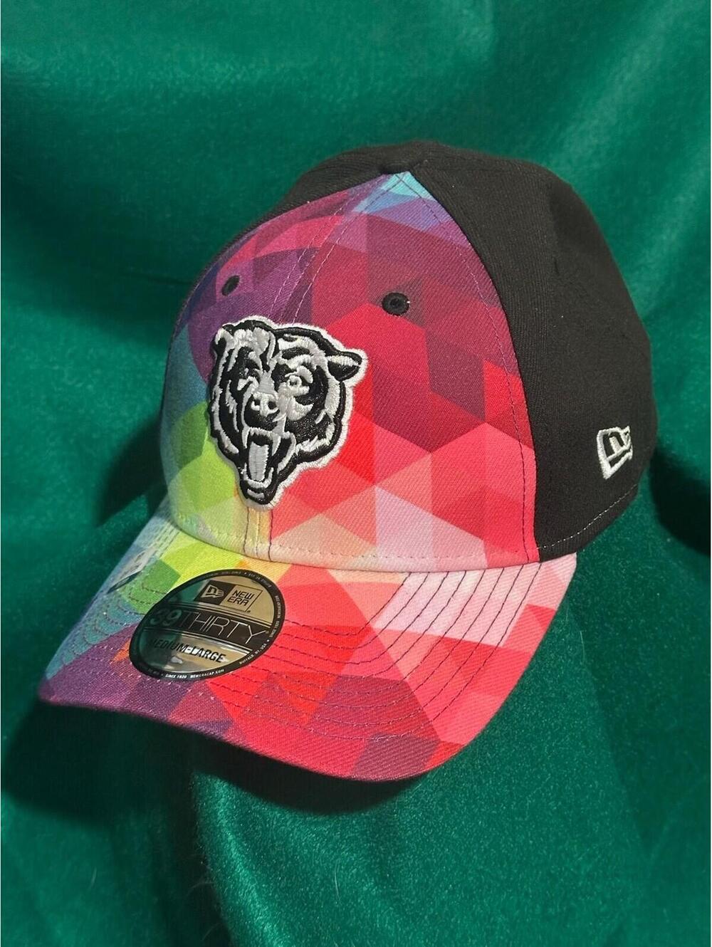 Chicago Bears Team Logo Crucial Catch Multi-Color New Era 39THIRTY Flex-fit M/L